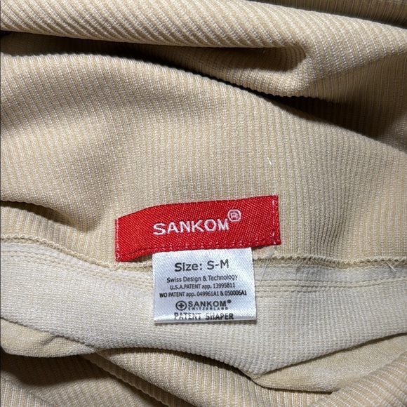 Sankom Shaper Slimming Posture Shorts - Picture 8 of 9